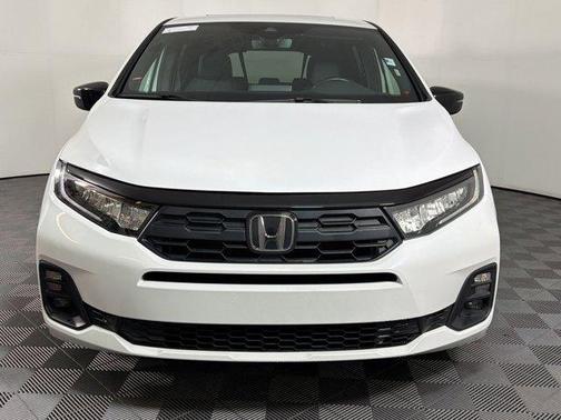 Platinum White Pearl 2025 Honda Odyssey Sport-L