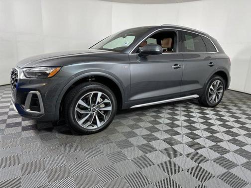 2022 Audi Q5 45 S line Premium Plus