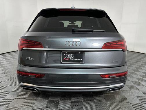 2022 Audi Q5 45 S line Premium Plus
