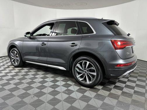 2022 Audi Q5 45 S line Premium Plus