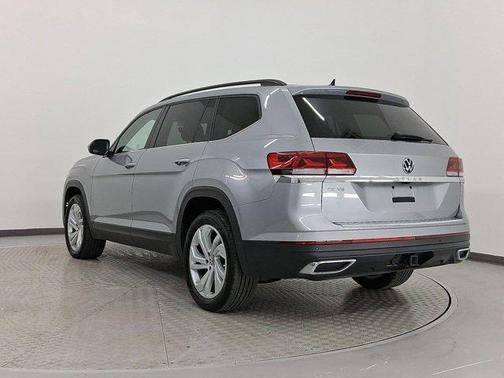2022 Volkswagen Atlas 3.6L SE w/Technology