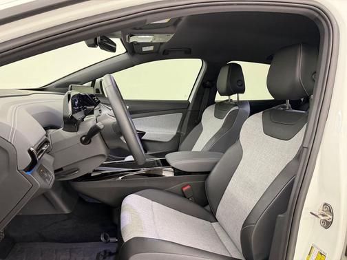 Pure White 2024 Volkswagen ID.4 Standard
