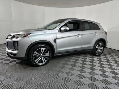 2024 Mitsubishi Outlander Sport SE