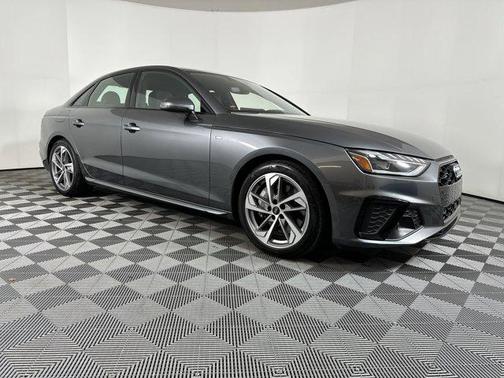 2025 Audi A4 45 S line Premium