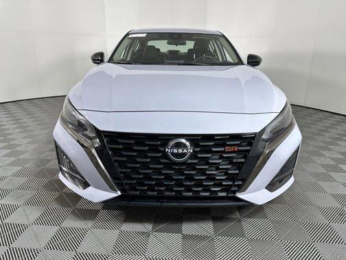 2024 Nissan Altima SR Intelligent AWD