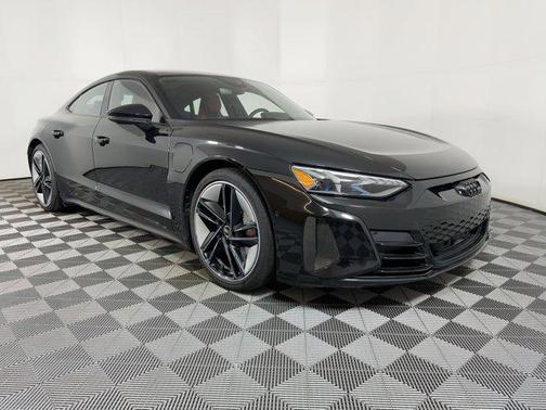 2023 Audi RS e-tron GT quattro