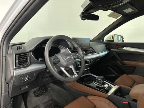 2025 Audi Q5 45 S line Premium Plus
