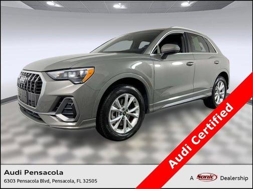 2022 Audi Q3 45 S line Premium