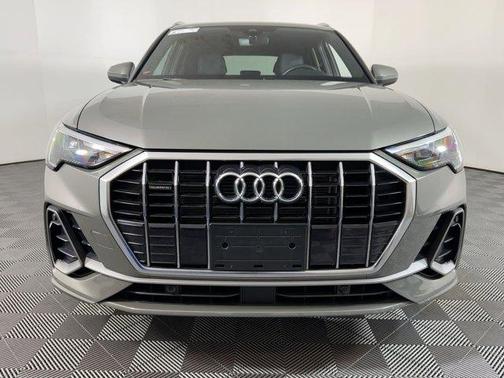 2022 Audi Q3 45 S line Premium