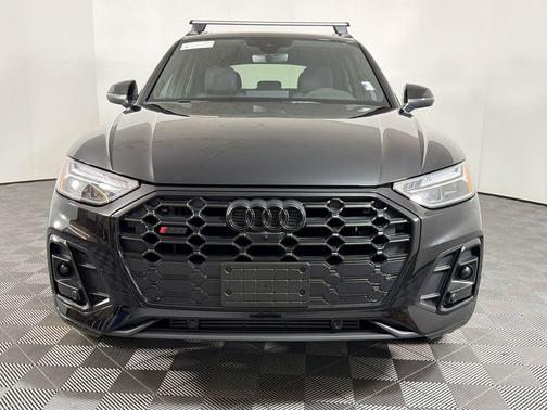 Mythos Black Metallic 2024 Audi SQ5 3.0T Premium Plus