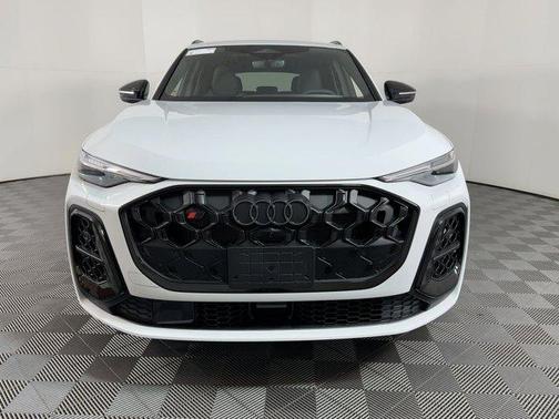 2025 Audi SQ5 3.0T Premium Plus