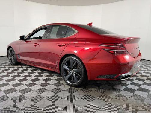 2022 Genesis G70 3.3T RWD