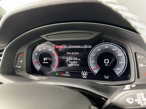 Mythos Black Metallic 2026 Audi Q7 55 Premium Plus