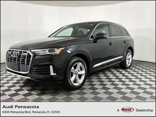 Mythos Black Metallic 2023 Audi Q7 45 Premium
