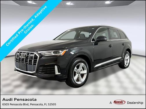 Mythos Black Metallic 2023 Audi Q7 45 Premium
