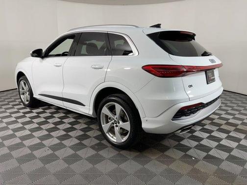 2025 Audi Q5 Premium Plus TFSI quattro S tronic