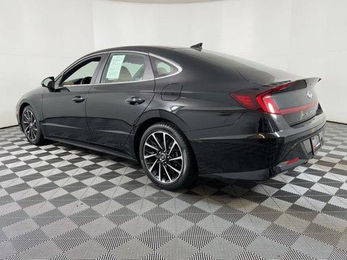 2021 Hyundai SONATA Limited