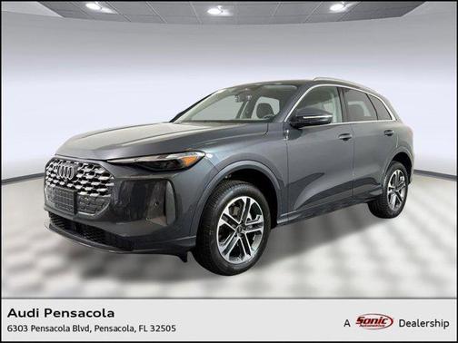 Tambora Gray Metallic 2026 Audi Q5 Premium TFSI quattro S tronic