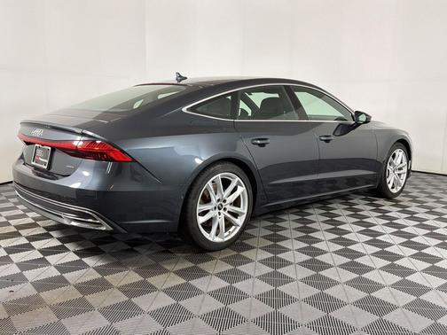 Manhattan Gray Metallic 2022 Audi A7 55 Premium