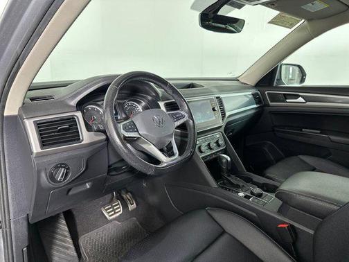 2021 Volkswagen Atlas 3.6L SE w/Technology