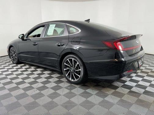 2021 Hyundai SONATA Limited