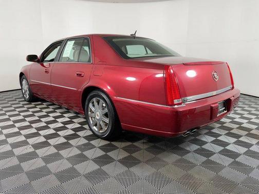2008 Cadillac DTS Base