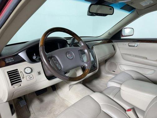 2008 Cadillac DTS Base