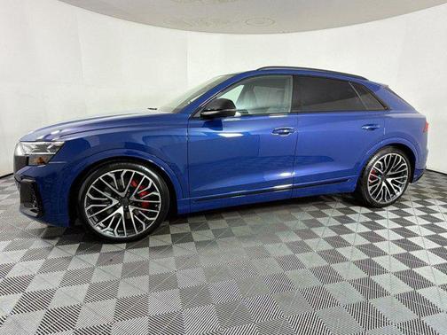 Ascari Blue Metallic 2026 Audi SQ8 4.0T Prestige