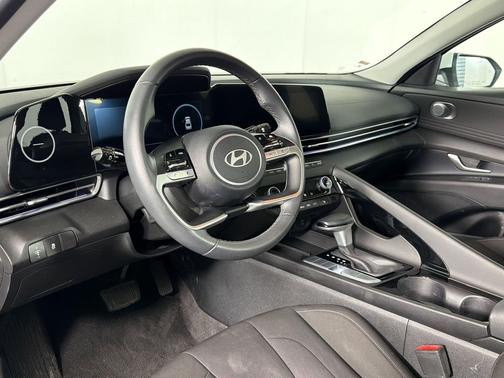 Serenity White 2025 Hyundai ELANTRA SEL