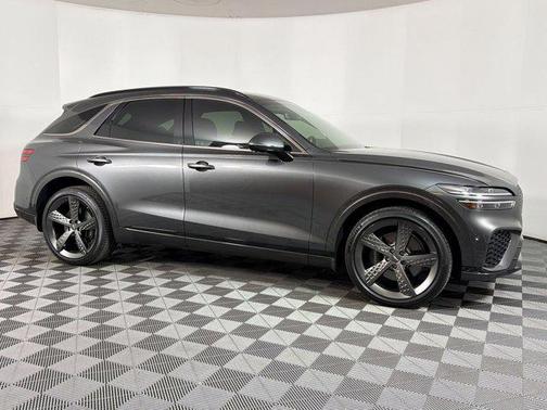 Makalu Gray 2024 Genesis GV70 3.5T AWD Sport