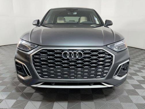 2022 Audi Q5 45 S line Premium Plus