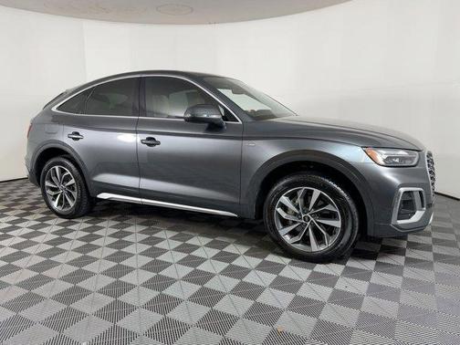 2022 Audi Q5 45 S line Premium Plus