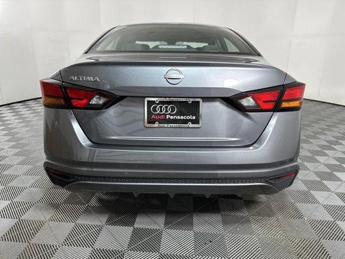 2024 Nissan Altima S FWD
