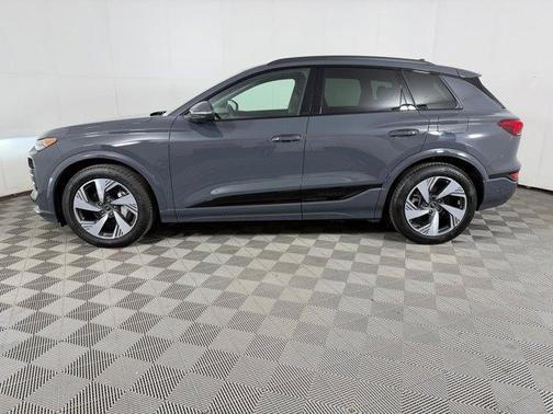 Magnet Gray 2025 Audi Q6 e-tron Prestige quattro