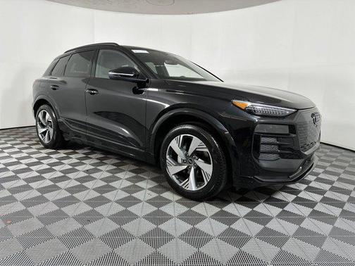 2025 Audi Q6 e-tron Prestige quattro