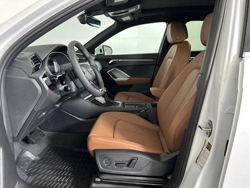 White 2025 Audi Q3 Premium 45 TFSI S line quattro Tiptronic