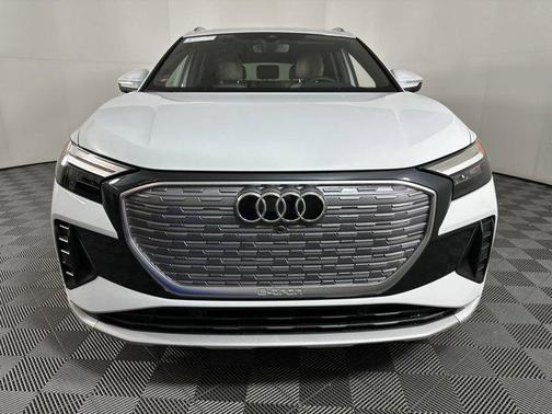 2025 Audi Q4 e-tron Premium 45 quattro