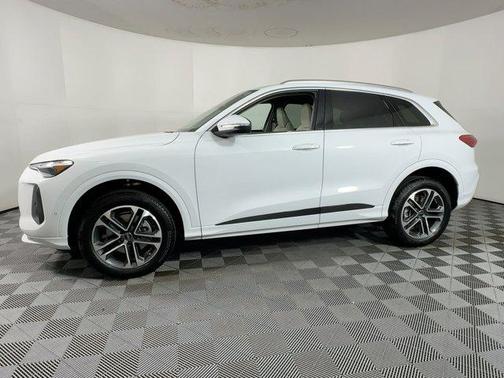 2025 Audi Q5 Premium Plus TFSI quattro S tronic