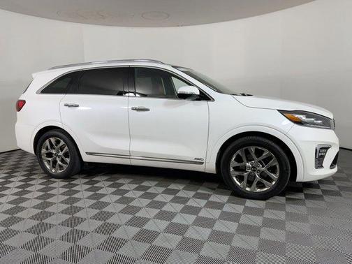 2019 Kia Sorento SX
