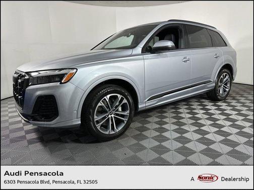 2025 Audi Q7 45 Premium Plus
