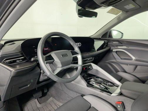 2025 Audi Q5 Premium Plus TFSI quattro S tronic