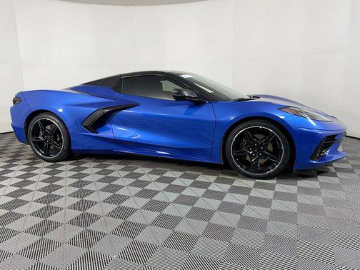 2023 Chevrolet Corvette Stingray w/2LT