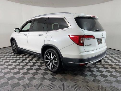 2021 Honda Pilot Touring 8-Passenger