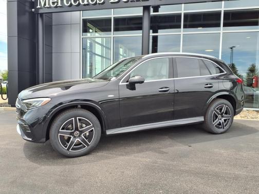 2025 Mercedes-Benz GLC 350e Base 4MATIC
