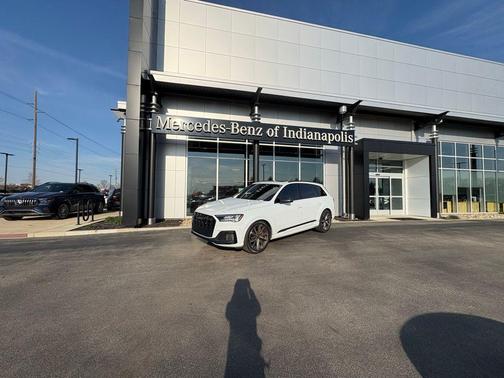 Glacier White Metallic 2023 Audi SQ7 4.0T Premium Plus