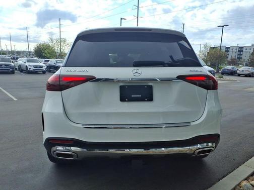 Polar White 2026 Mercedes-Benz GLE 450 4MATIC