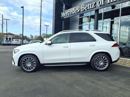 Polar White 2026 Mercedes-Benz GLE 450 4MATIC
