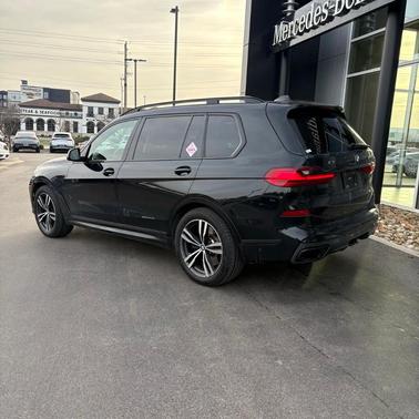 2020 BMW X7 M50i