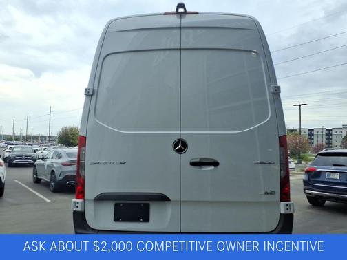 Arctic White 2026 Mercedes-Benz Sprinter 2500 Standard Roof