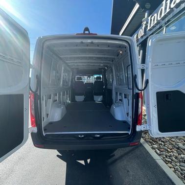 2025 Mercedes-Benz Sprinter 2500 Standard Roof